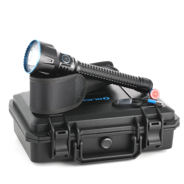 Lanterna Olight Javelot TURBO, 1300 lumeni / 1300m distanta, incarcator magnetic