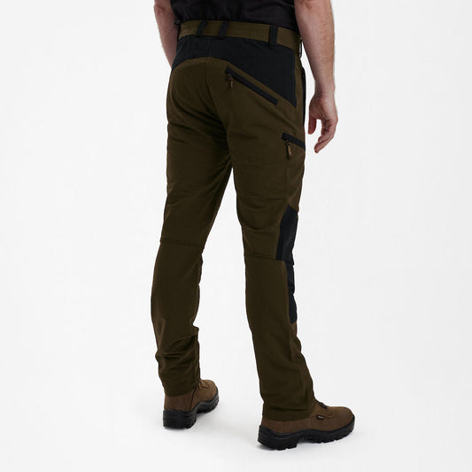 Pantaloni Deerhunter Strike Full Stretch, Fallen Leaf/Black, elastici si impermeabili,